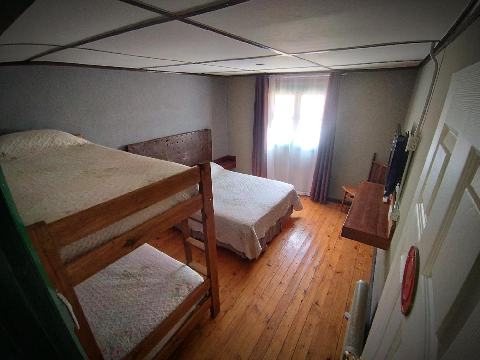 Hospedaje Lenas Del Tolosa Las Cuevas  Quarto foto